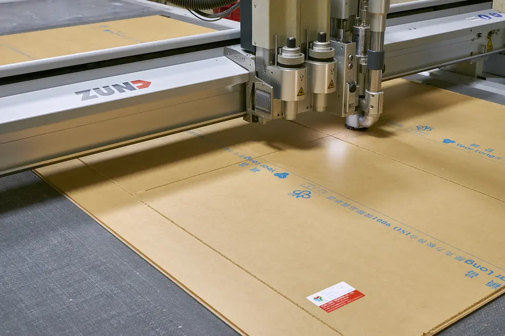 Digital cutting table processing display material